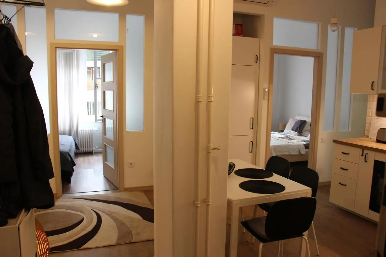 Apartament Larix Apartman Budapeszt